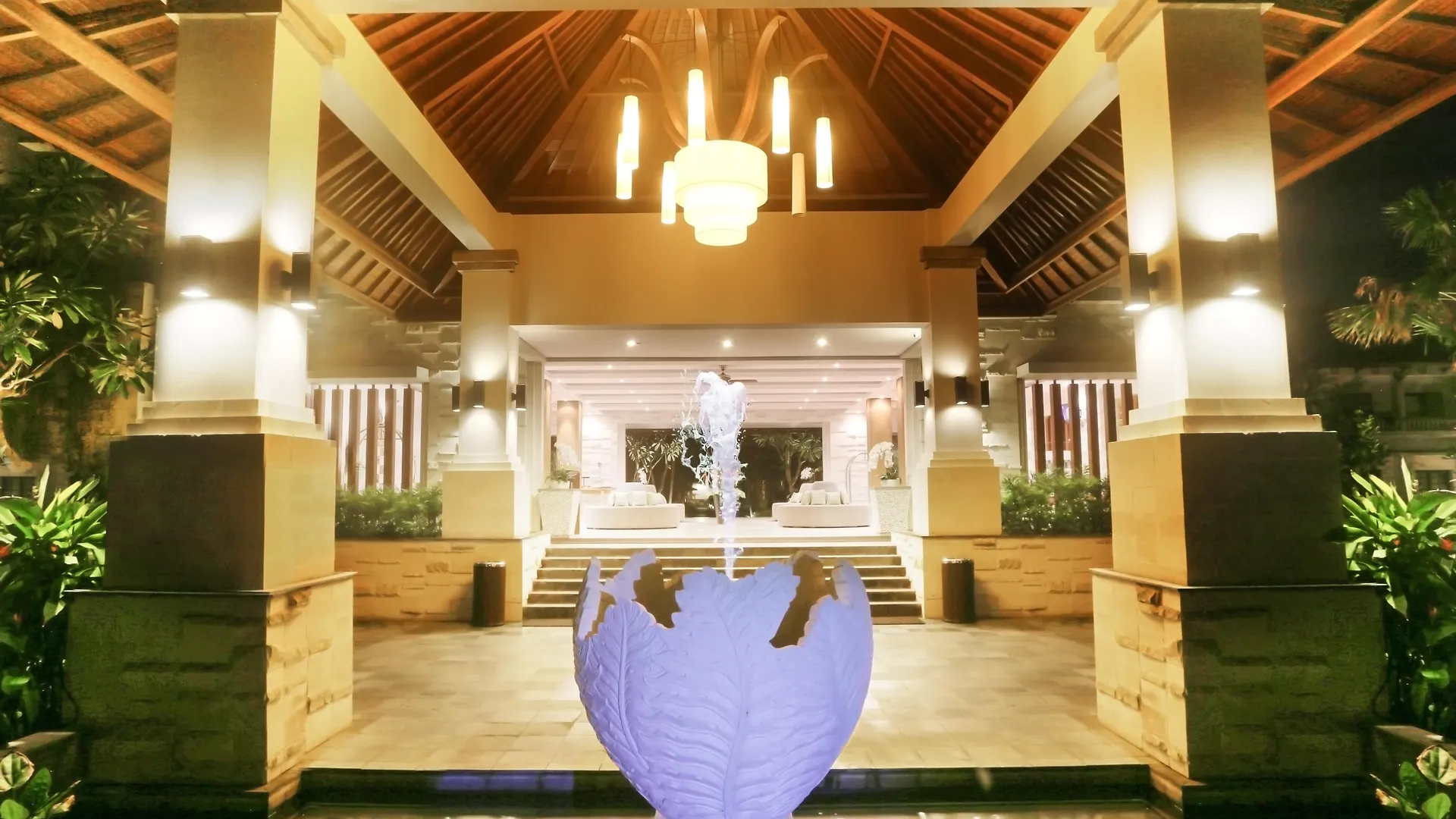 Grand Whiz Hotel Nusa Dua