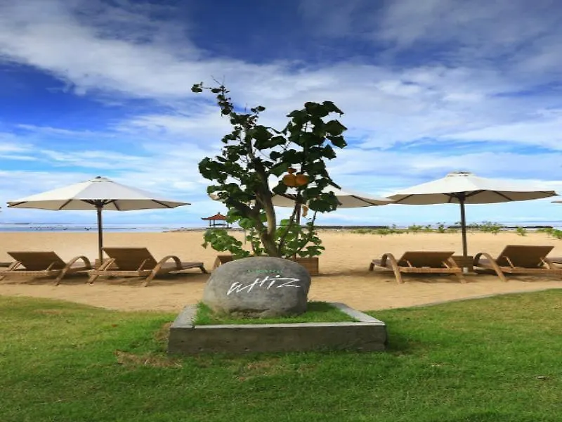 Grand Whiz Hotel Nusa Dua