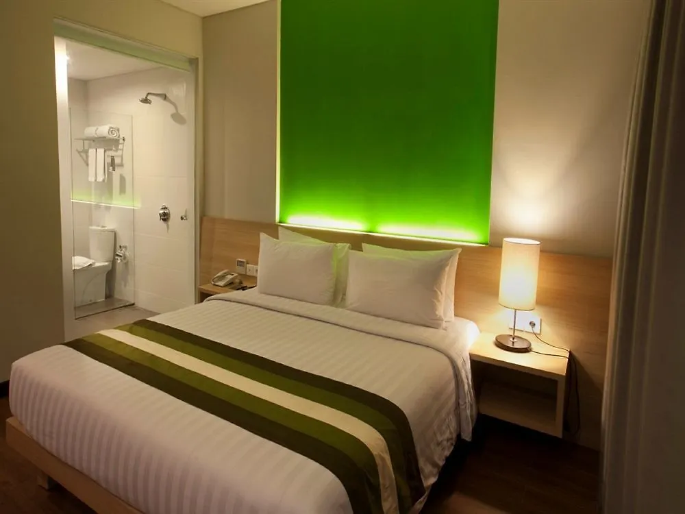 Grand Whiz Hotel Nusa Dua