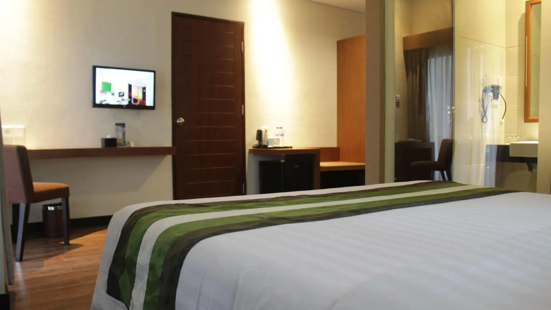 Grand Whiz Hotel Nusa Dua