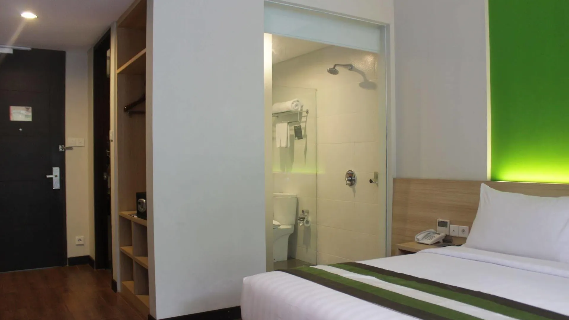 Grand Whiz Hotel Nusa Dua  4*, Nusa Dua (Bali) Indonesia